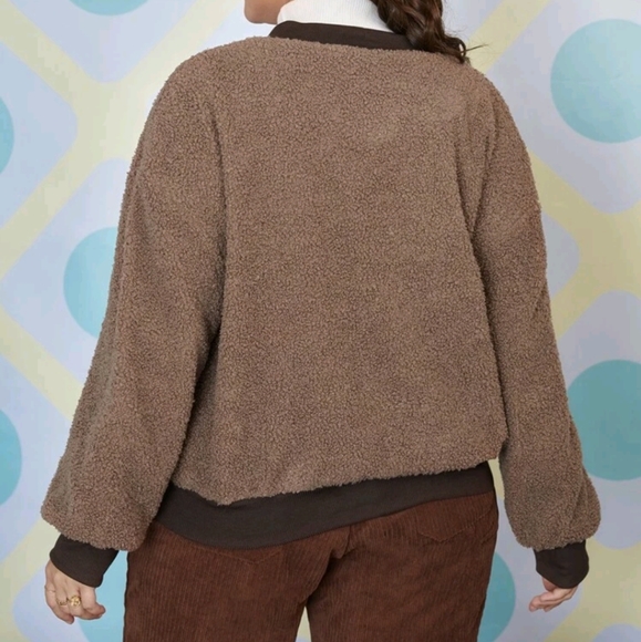 Drop shoulder teddy jacket - Picture 2 of 4